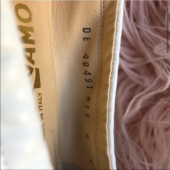 Salvatore Ferragamo flats 💯 percent Authentic - Picture 3 of 6